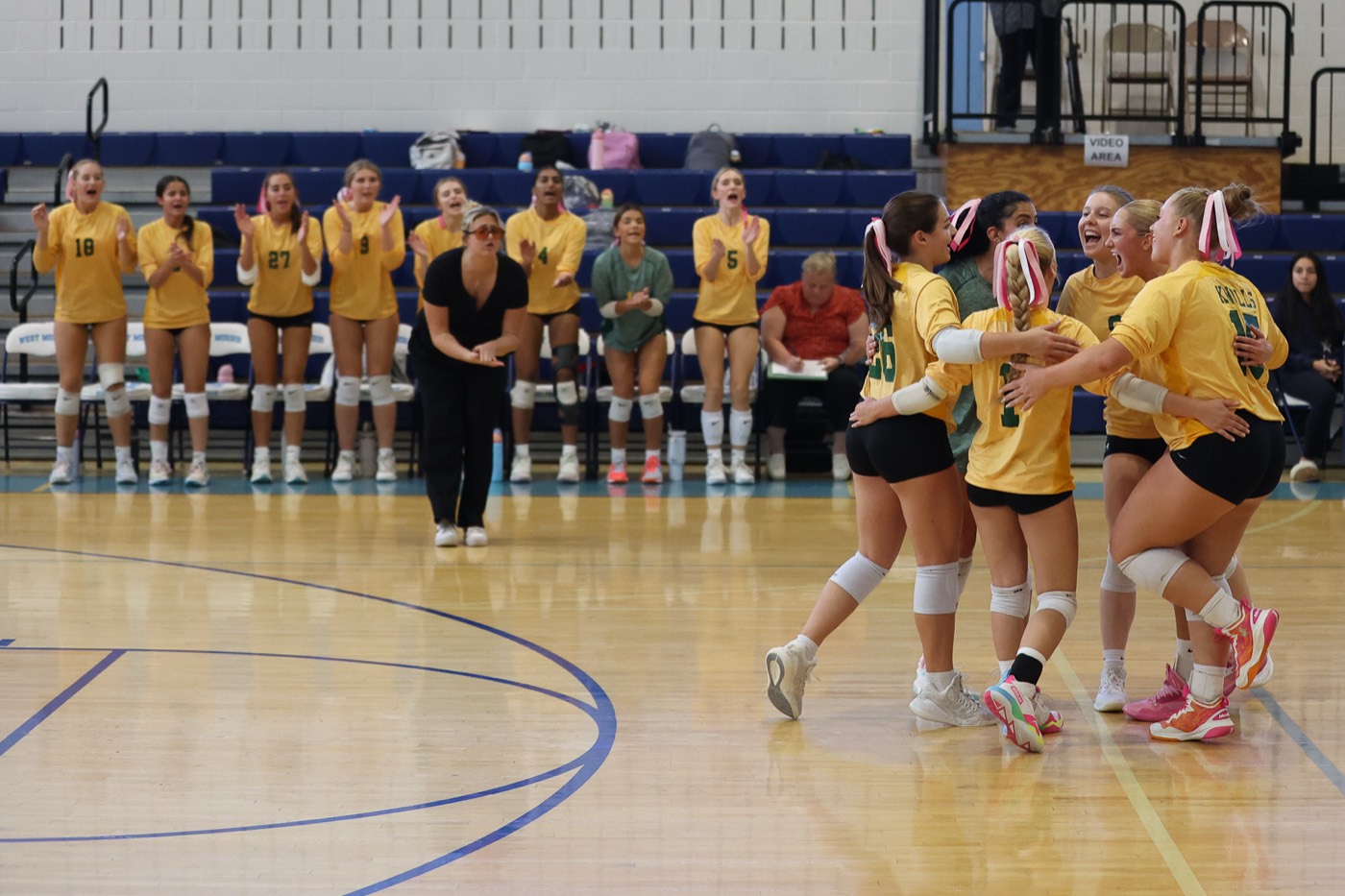 Morris Knolls team celebrating a point
